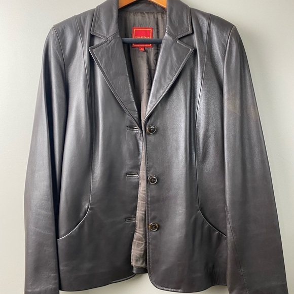 Beautiful black leather jacket. Size 12 - Picture 1 of 13
